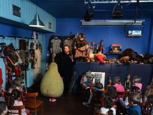 Výtvarník Ivan Nesveda vdechl život stovkám loutek, jeho království je teď ve Studiu Alfa DOLE