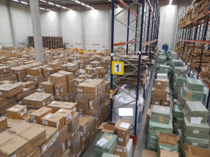 VIDEO: Skupina podvodníků obrala stát o 1,2 miliardy při kšeftech se zbožím z Číny