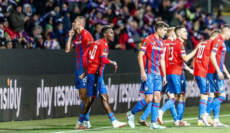 Fotbalisté Plzně porazili Dinamo i doma a zajistili si postup ze skupiny EKL