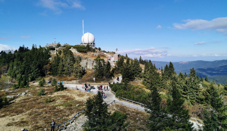 Na Velký Javor musí Češi jezdit přes česko-německou hranici