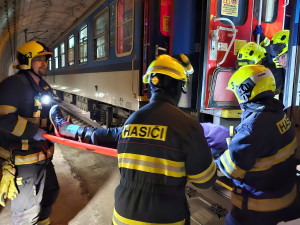 Skutečná letošní nehoda vlaku ve Švýcarsku byla námětem obřího cvičení složek IZS v nejdelším českém tunelu
