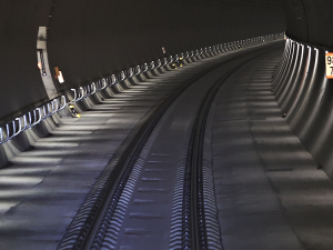 Takto vidí Ejpovický tunel pouze strojvůdce soupravy