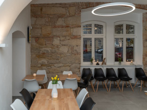 Galerie Paletka se proměnila v multifunkční sál. Budou tam svatby, přednášky i výstavy