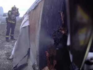 VIDEO: Hasiči vylučují spekulace, že požár v nákupním centru souvisí s otevřením pobočky fast foodu