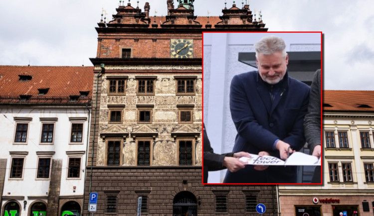 Nejmocnější úředník na plzeňském magistrátu zažil čtyři primátory, nakonec ho dohnala minulost