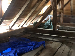 Bývalá barokní fara v šumavském Srní se proměňuje v Dům Karla Klostermana, od jeho úmrtí uplynulo letos 100 let