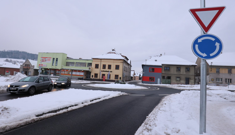 Řidičům se otevřel průtah Kolincem na Klatovsku za 155 milionů korun