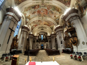 Obnova interiéru kostela v Domažlicích vynesla restaurátorům památkářského Oscara