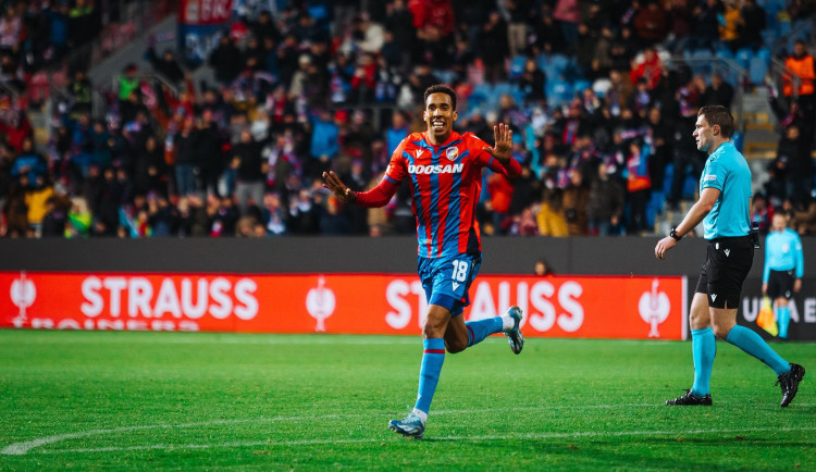 Plzeň na závěr skupiny EKL porazila Astanu 3:0, šestou výhrou vyrovnala rekord