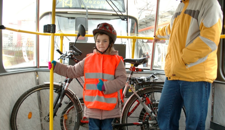 Přeprava jízdních kol je už nějaký čas možná například i v pražské MHD