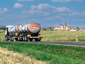 Mlékárna Klatovy slaví 100 let. Vyhrajte oblíbené produkty včetně mozzarelly Galbani