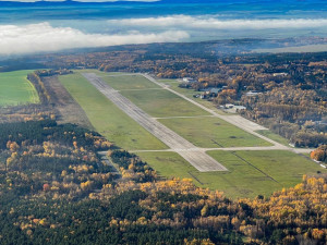 Plzeňský kraj zadá nový územní plán letiště Líně poté, až vláda zruší usnesení o výstavbě podnikatelského parku