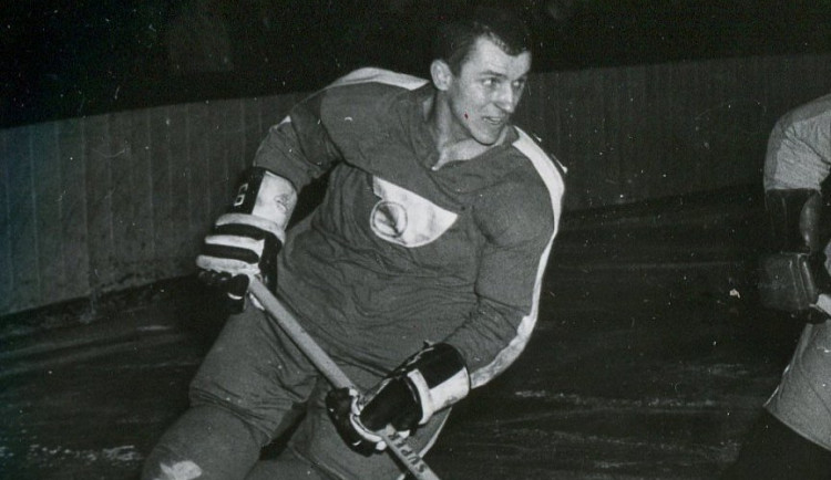 Do hokejového nebe odešla legenda z plzeňské Síně slávy, ve věku 87 let zemřel bývalý útočník Jaroslav Pavlů