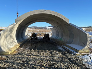Most na stavbě obřího obchvatu se musí zbourat. Výrobce dodal vadné prefabrikované díly s prasklinami