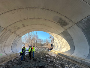 Most na stavbě obřího obchvatu se musí zbourat. Výrobce dodal vadné prefabrikované díly s prasklinami