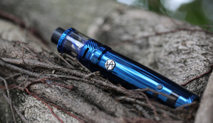 Použité e-cigarety do klasických kontejnerů nepatří. Přes 80 procent kuřáků je ale nerecykluje