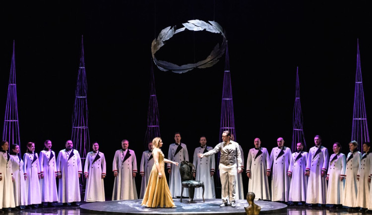 Poprvé ve své historii uvede plzeňské divadlo Mozartovu korunovační operu