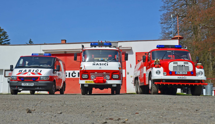 Bezmála 20 milionů korun vyčlenil kraj na podporu dobrovolných hasičů, dalších 12 milionů poskytne profesionálním jednotkám