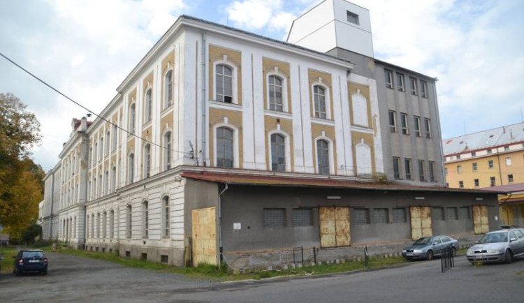 Areál bývalé tabákové firmy v Tachově