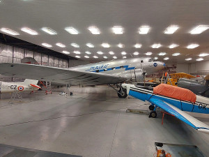 Filmaři si oblíbili letiště Líně u Plzně, natáčeli tam životopisný film o Nicholasi Wintonovi