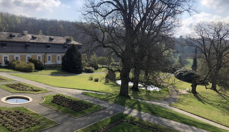 Populární zámek Kozel od jara zpoplatní návštěvu parku. Vstupné přijde na 60 korun