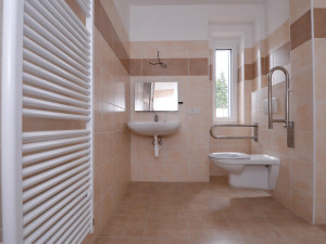 Seniorům a mladým rodinám bude sloužit 39 bytů, vznikly díky rekonstrukcí tří domů za 110 milionů