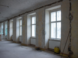 Přestavba zámku přinesla nečekaný objev v podobě vzácných maleb z 18. století a zbytků tvrze