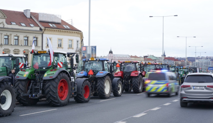 Na protestní jízdu vyjedou také zemědělci z Plzeňského kraje, policie vyzývá řidiče k opatrnosti