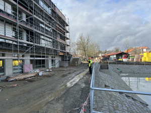 Kraj dokončuje stavbu nového pavilonu v Domě sociální péče Kralovice, kapacita se zvýší o 54 lůžek