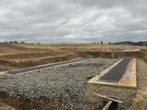 Tak vypadalo místo po rozebrání vadného tělesa mostu