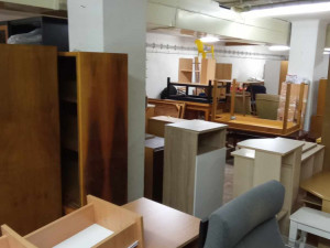 Nábytková banka získá na svůj provoz od kraje 600 tisíc korun, pomáhá nízkopříjmovým rodinám