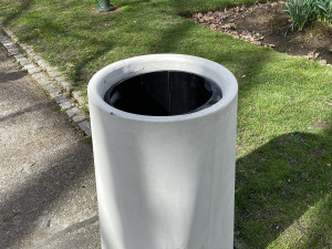 Mění se i koše na odpadky