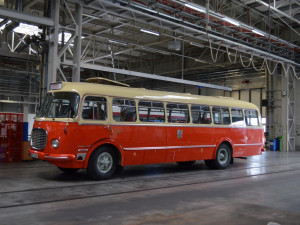 Před 95 lety vyjely v Plzni na pravidelných linkách první autobusy, tramvaje letos oslaví dokonce 125 let provozu