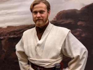 Plzeňské tramvaje řidí Obi-Wan, svůj kostým hrdiny ze Star Wars má Kryštof Vaniš posvěcený od samotných tvůrců