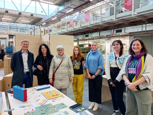 Ilustrovaná prostorová leporela ze Sutnarky potěší děti hospitalizované v nemocnici