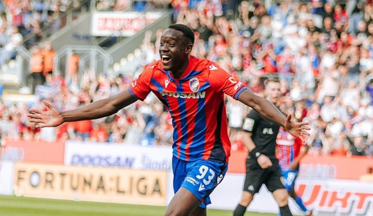 Fotbalisté Plzně doma nečekaně podlehli Liberci 1:3 a poprvé na jaře prohráli