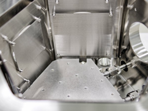 Vakuová komora na simulaci vesmírného prostředí pro ESA_04