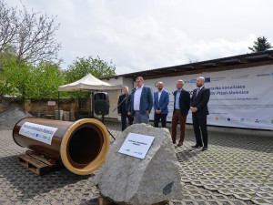 Okrajová část Plzně se konečně dočká vodovodu a kanalizace, stavba vyjde na 350 milionů