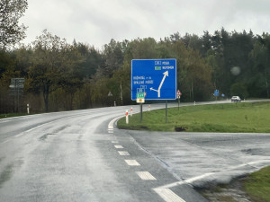 Startuje úprava extrémně nebezpečných křižovatek na silnici I/20 nad Losinou. Jde o místa častých nehod