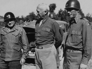 Přátelé George Patton a Ernest Harmon na dovolené v Borku u Tachova