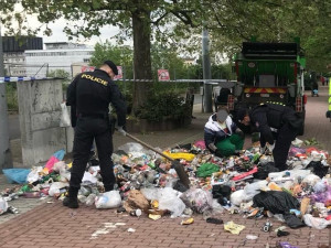Police důkladně prohledává i širší okolí, zdroj: Policie ČR