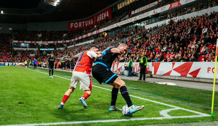 Fotbalisté Slavie porazili Plzeň 3:0 a udrželi naději na zisk ligového titulu