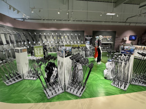 Speciální přístup, komplexní služby. Golf House oslaví deset let v Česku