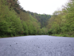 Místo rychlíků se tam budou prohánět cyklisté, unikátní stezka na železniční trati se brzy otevře veřejnosti