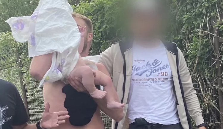 Snímek ze zadržení