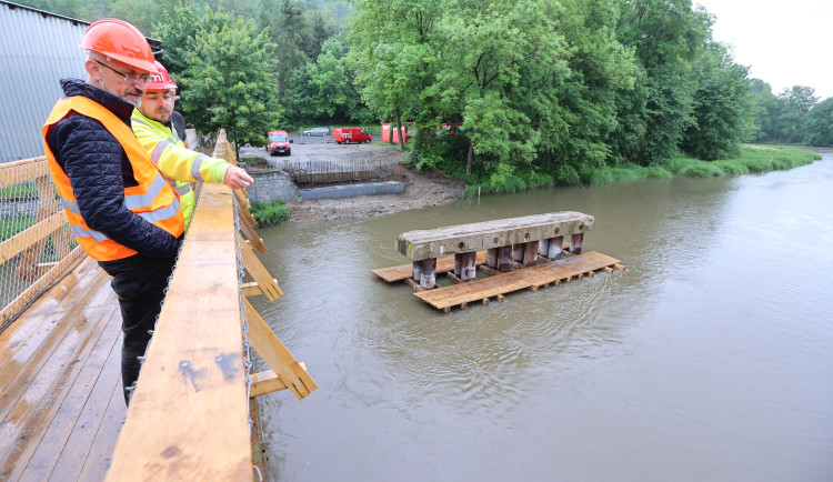 Stavba mostů v Borovech