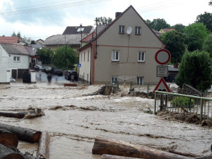 Plzeňský kraj může hned poskytnout dotace obcím postiženým záplavami