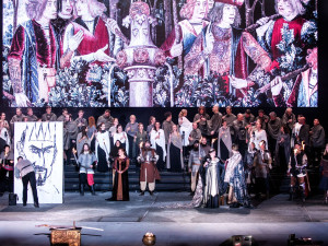 Fotografie jsou z minulých ročníků Noci s operou v Plzni