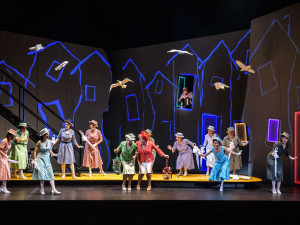 Jana Piorecká, Lucie Hájková, Jevhen Šokalo, sbor opery DJKT