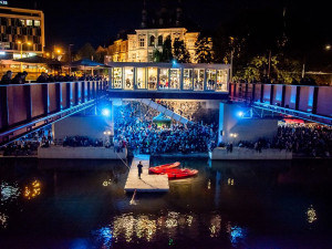 Akce bere návštěvníky na různá zajímavá místa v Plzni, foto: PechaKucha Night